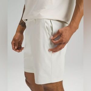 lululemon Commission Short 7in WovenAir NWOT Unworn - Bone, 36w